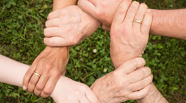 江蘇普萊克紅梅色母料股份有限公司,色母料，白母料，紅梅功能母料，抗靜電母料，開口母料，功能母料，色母粒，功能母粒，夜光母粒，塑料母粒，黑色母粒，白色母粒，塑料配色，紅梅，塑料母粒，普萊克紅梅色母料，無紡布母料，無紡布色母粒
